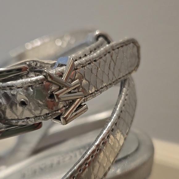 Michael Kors Paola silver leather platform sandals - Picture 3 of 7